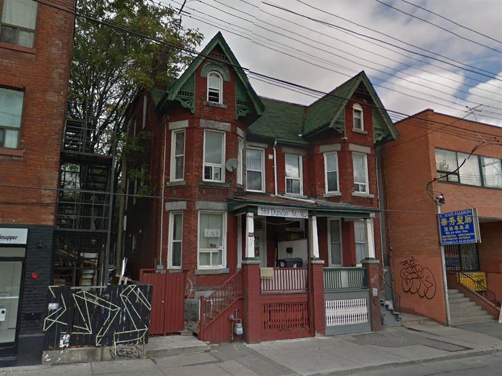 Toronto Travellers Home ภายนอก รูปภาพ