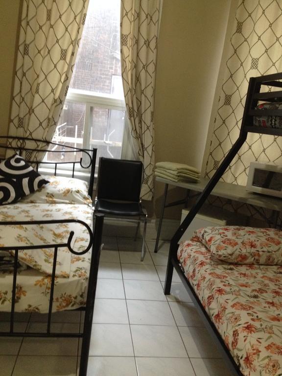 Toronto Travellers Home ภายนอก รูปภาพ
