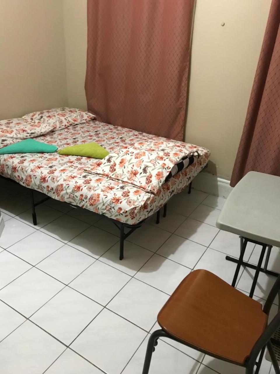 Toronto Travellers Home ภายนอก รูปภาพ